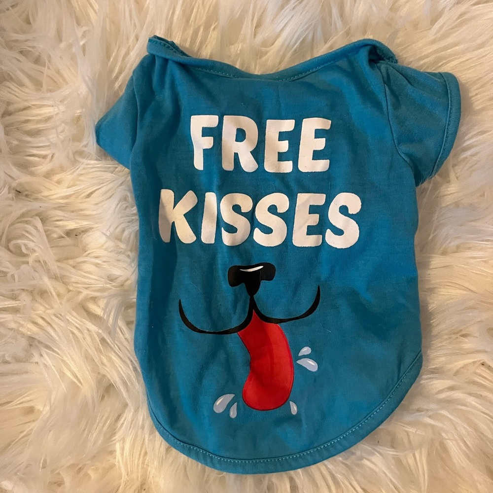 Dog Shirt - “Free Kisses”
